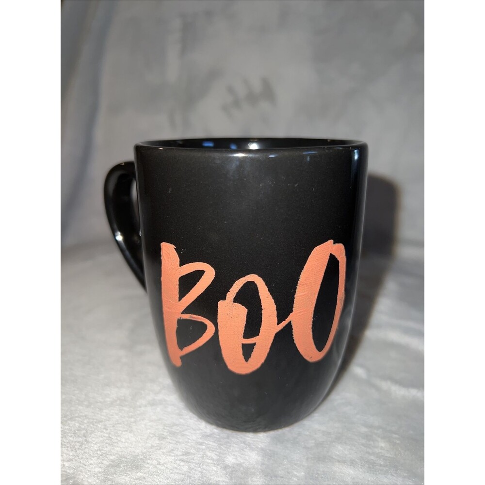 Halloween Orange “Boo” Mug Ceramic Royal Norfolk Black 10-12 Oz Coffee Spook Boo